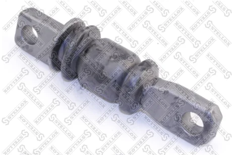 Сайлентблок переднього важеля (передній) STELLOX 8751026SX