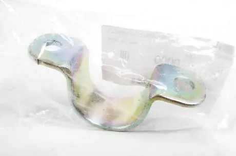 Кронштейн кріплення стабілізатора SUBARU 20416AG000