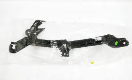 Кронштейн бампера SUBARU 57707AN00A