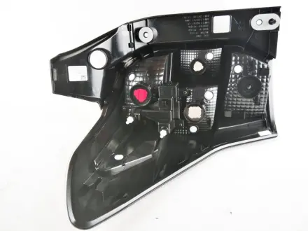 Фонарь задний комбинированный в сборе SUBARU 84912SG001