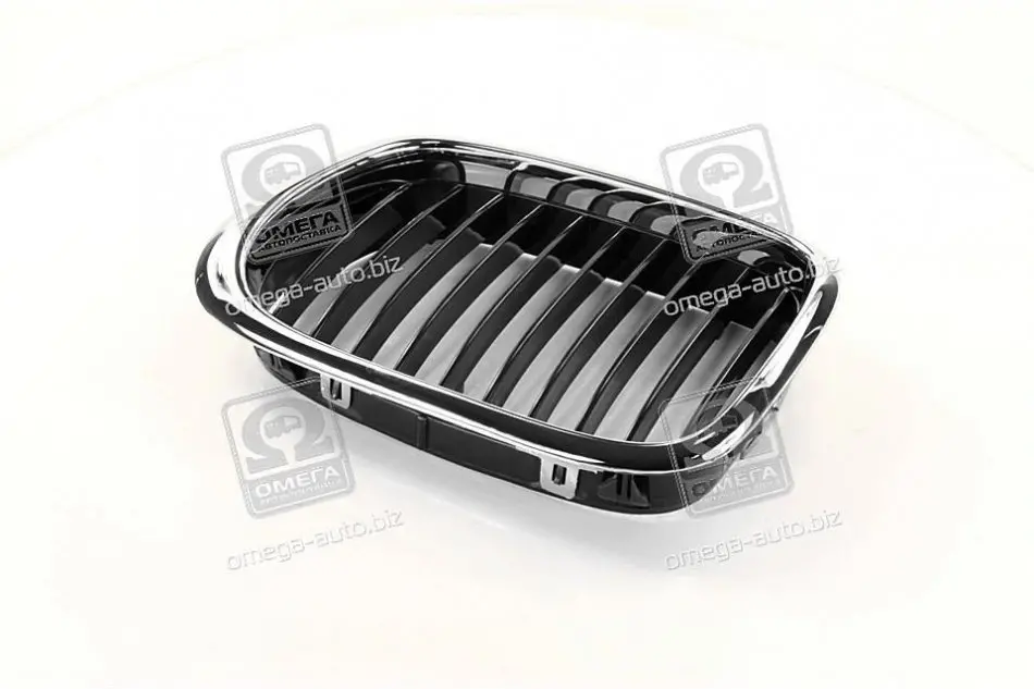 Решетка в капоте лев. BMW 5 E39 (пр-во) TEMPEST 014 0089 991 (фото 1)