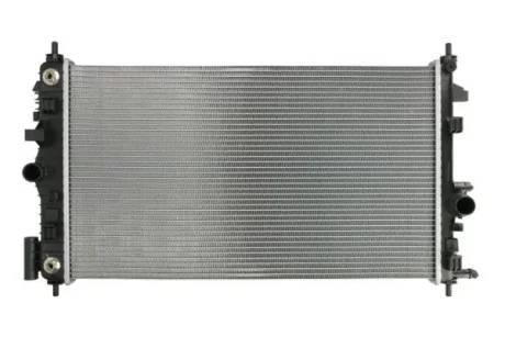 Радіатор двигуна THERMOTEC D7X106TT
