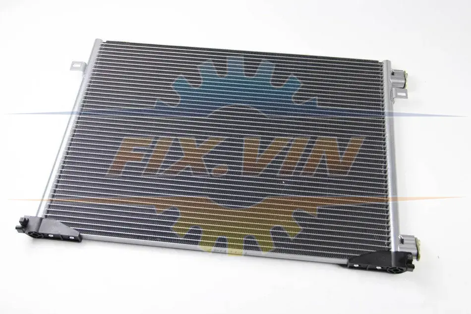 Радіатор кондиціонера THERMOTEC KTT110228 (фото 1)