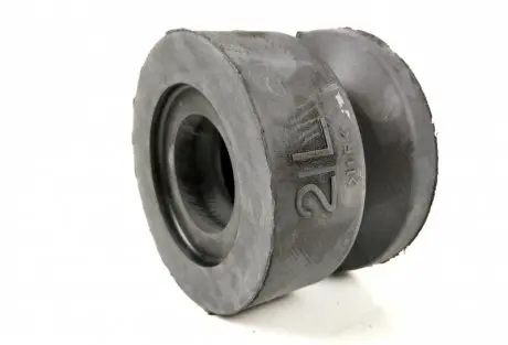 Подушка кузова (гума) TOYOTA/LEXUS 52204-35120