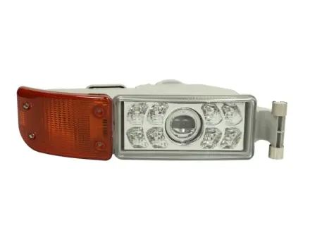 Передня протитуманна фара TRUCKLIGHT FLMA004R
