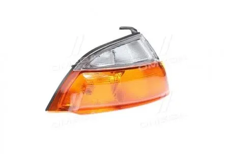 Ліхтар пра. TOY HI-ACE 96-99 (вир-во) TYC 18-5615-05-2B