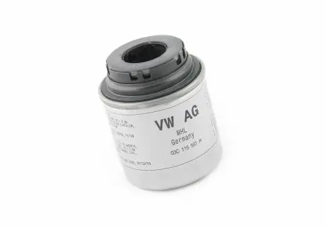 Масляний фільтр двигуна VW Beetle / Caddy / CC / Golf / Jetta / Passat / Polo / Scirocco / Sharan / Tiguan / Scoda Fabia / Octavia / Rapid / Roomster / Superb / Yeti / Seat Alhambra / Altea / Ibiza / Toledo VAG 03C 115 561 H