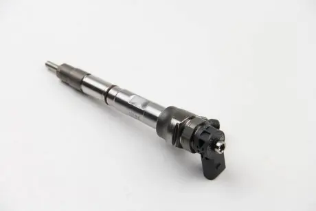 Форсунка паливна Common Rail (Bosch) VW Crafter 30-35, Crafter 30-50 2.0D 05.11-12.16 VAG 03L130277P