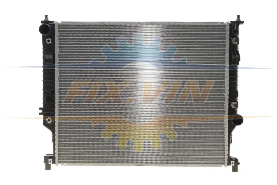 Радіатор охолодження MB ML (W164) 3.0CDI 05-/5.5i 07- Valeo 701569 (фото 1)