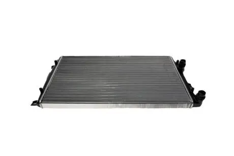 Радіатор охолодження двигуна Valeo 732872