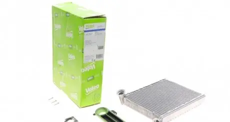 Радіатор (теплообмінник) опалення салону VALEO Valeo 812007