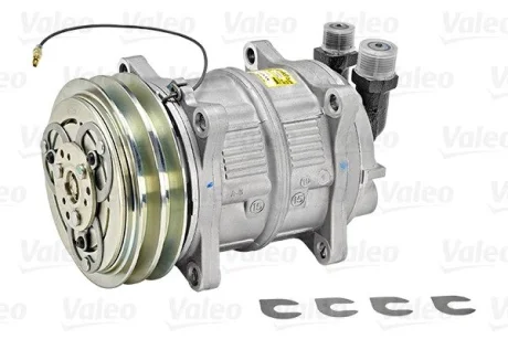 VALEO Компресор, система кондиціонування повітря Valeo 815016