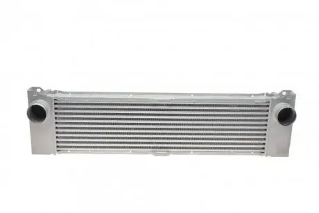 Радіатор інтеркулера MB Vito/Viano 2.2/3.0 CDI 03- Valeo 818356