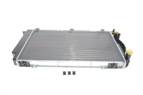 Радіатор охолодження AUDI 80 (вир-во) Van Wezel 03002089