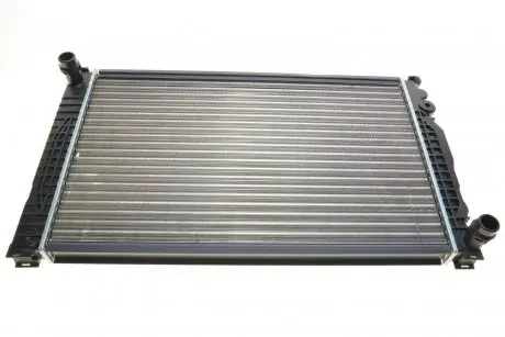 Радіатор охолодження Audi A6 2.5TDI 00-05 VAN WEZEL Van Wezel 03002124