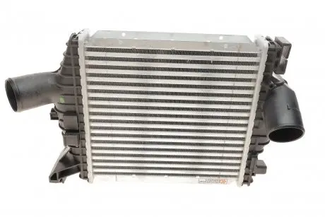 Интеркулер MB VITO 22TD MT/AT 99-03 (пр-во) Van Wezel 30004357