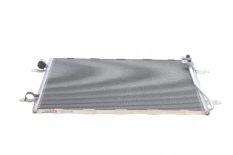 Радіатор кондиціонера VAN WEZEL Van Wezel 58005322