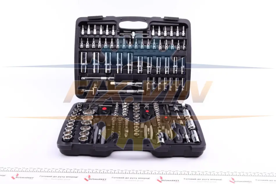 Haбіp інcтpумeнтів кoмбінoвaний 1/2", 1/4", 3/8" (головки, головки зі вставкою, біти) 172 од. (хромовані) VIGOR V2461 (фото 1)