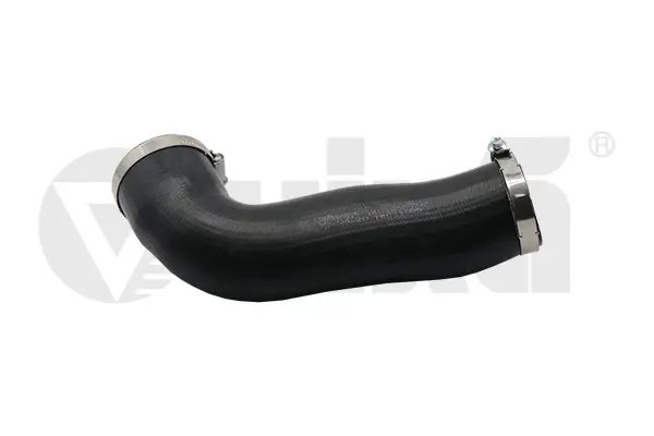 Патрубок интеркуллера Skoda Octavia (09-13),Superb (08-15)/VW Golf (09-14),Jetta (06-15),Passat (09-15) VIKA Vika 11451782901 (фото 1)